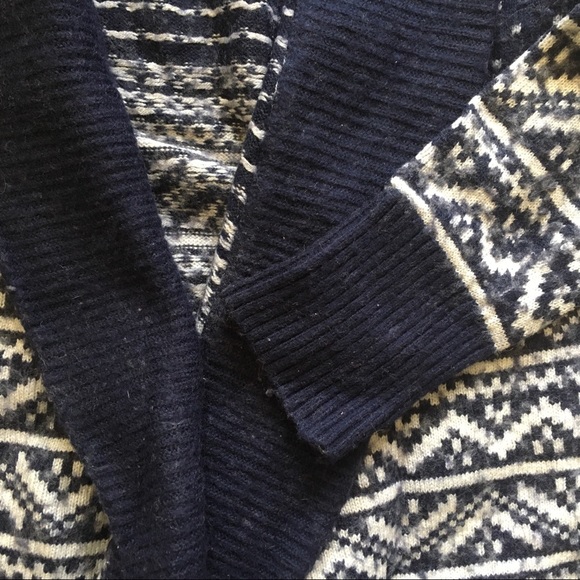 Gap knit wool blend blue pattern cardigan sweater - Picture 4 of 5